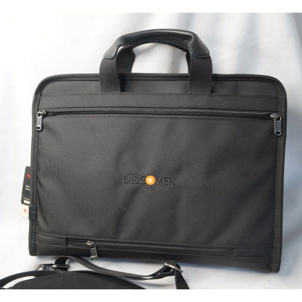NWT! Tumi Black Slim Large screen Business Bag Portfolio Breif